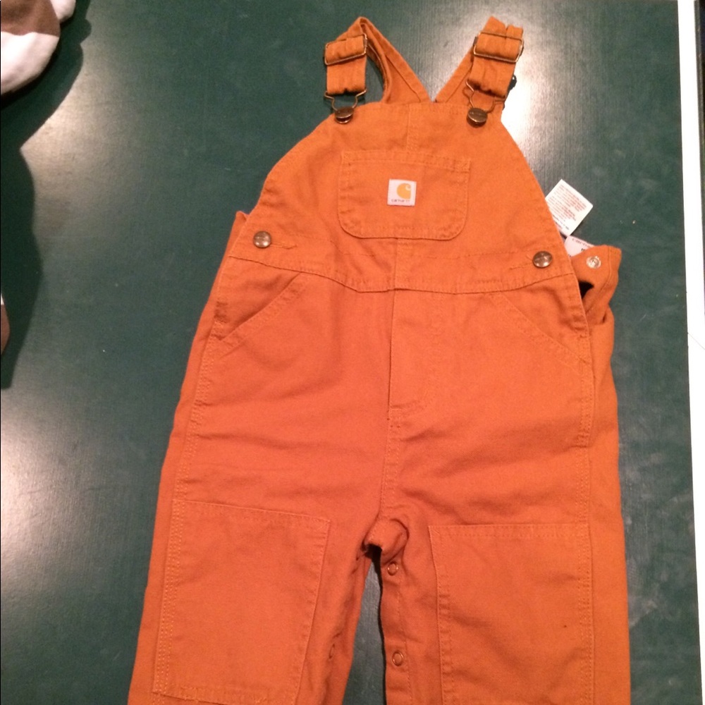 Carhartt 18m lined overalls like new!